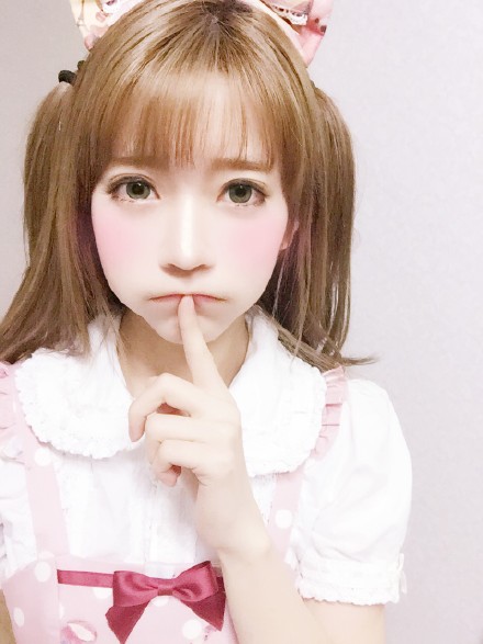 韩国女孩Yurisa颜值逆天  清新妩媚呆萌美照全盘点【组图】