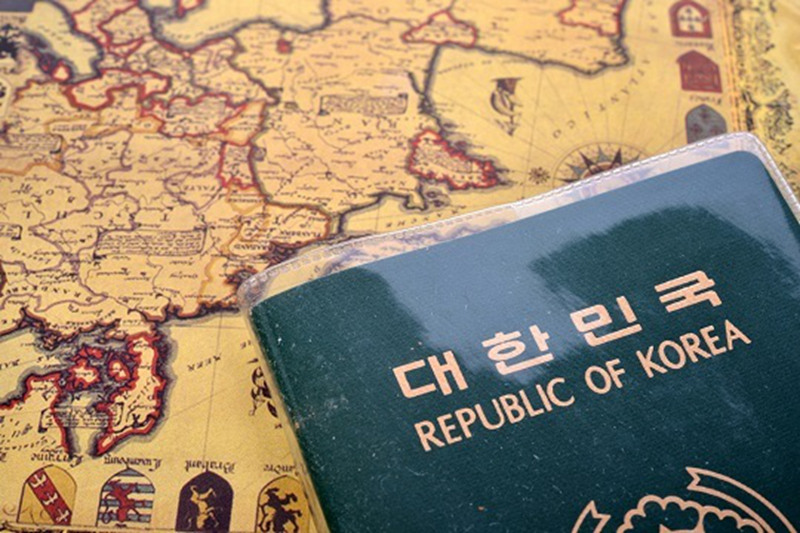 韩国晒护照“含金量”：护照自由度全球第二【组图】