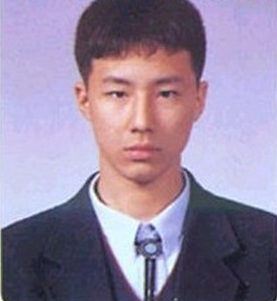 金秀贤李敏镐丁一宇罕见毕业照 一眼看出整容的明星脸【组图】