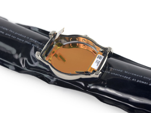 LG Watch Urbane智能手表拆解：电池易更换（组图）