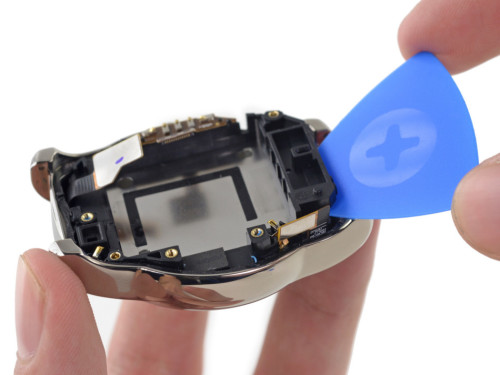 LG Watch Urbane智能手表拆解：电池易更换（组图）