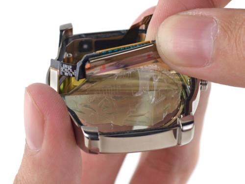 LG Watch Urbane智能手表拆解：电池易更换（组图）