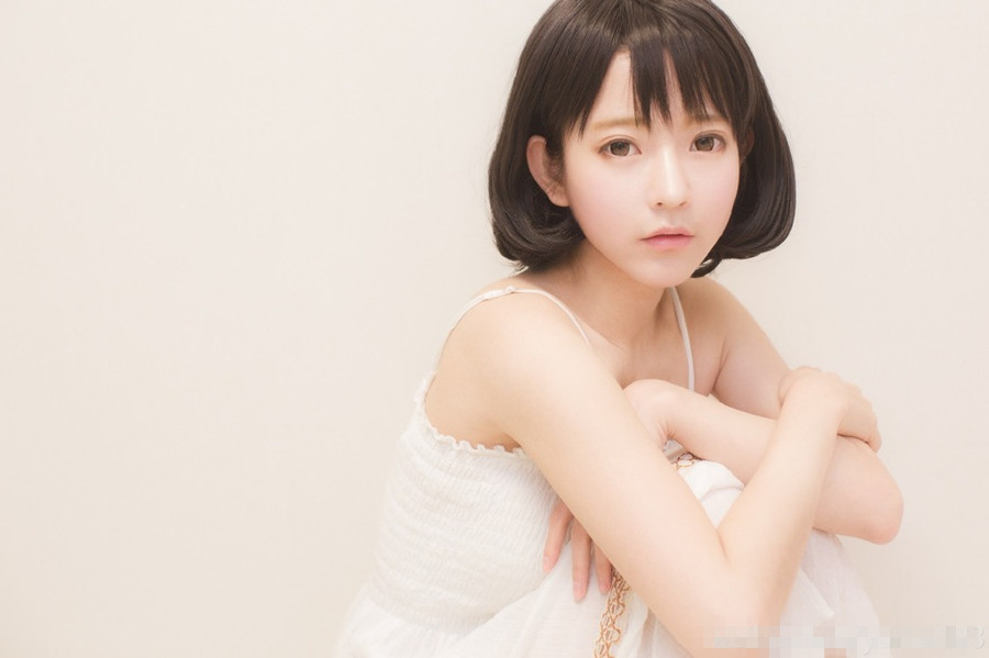 韩国颜值逆天女孩yurisa最新美照 短发＆学生妹造型惊艳【组图】