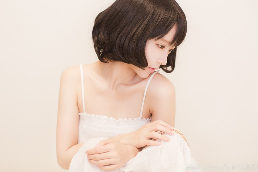 韩国颜值逆天女孩yurisa最新美照 短发＆学生妹造型惊艳【组图】
