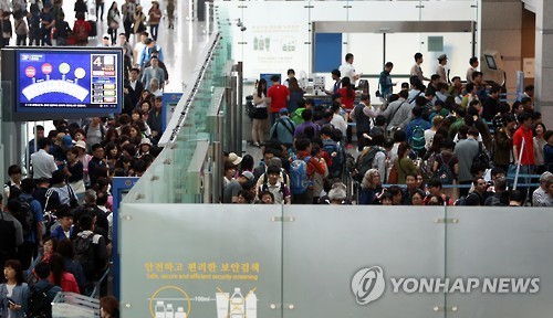 众多韩国人在佛诞节连休期间安排出国旅行。（图片来源：韩联社）
