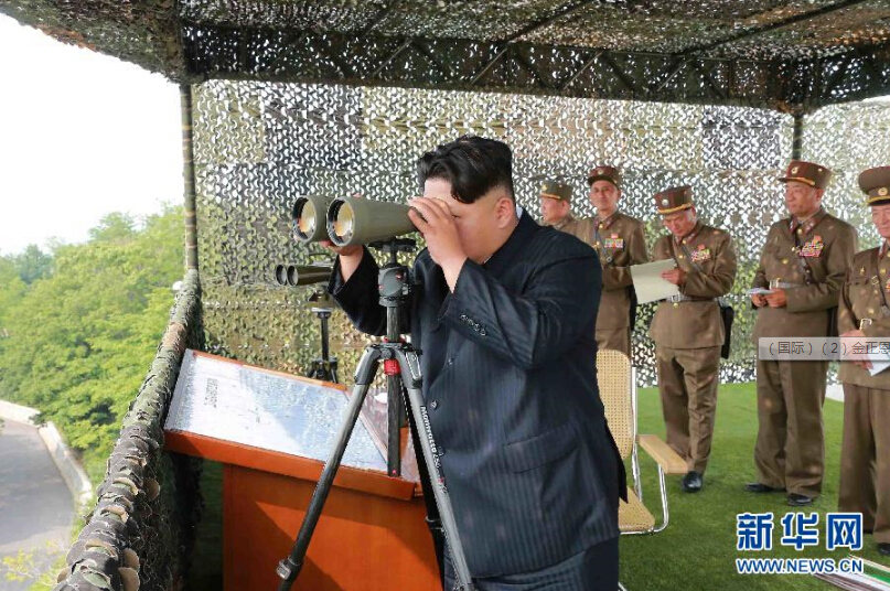 金正恩观看高射炮兵射击比赛（高清组图） 