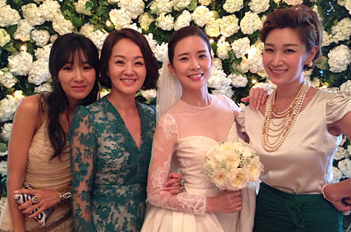 金秀贤出席裴勇俊婚礼送祝福 韩星豪华婚礼及大牌嘉宾全盘点【组图】