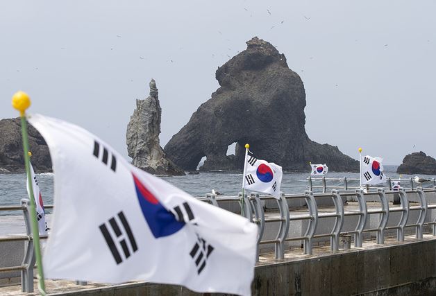 韩媒记者拍摄独岛迎接光复70周年【高清组图】 
