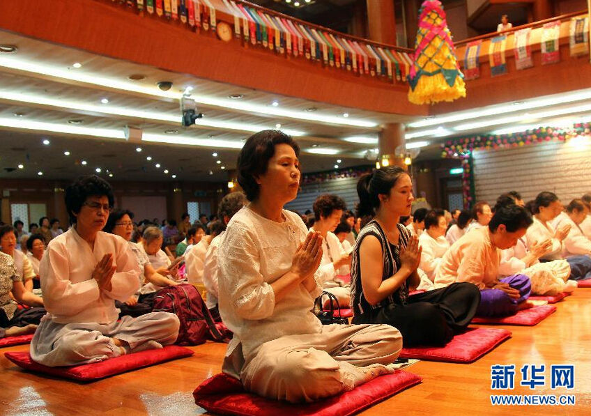 韩国佛教天台宗为天津爆炸事故伤亡者举行超度法会【组图】