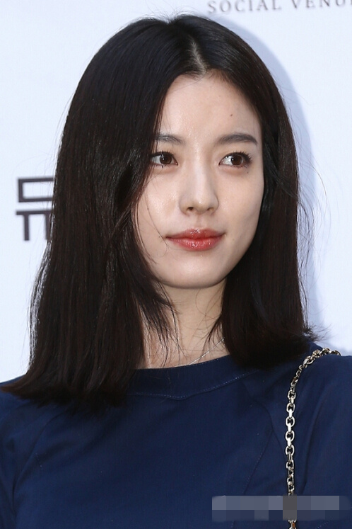 韩彩英韩孝珠优雅出席好友婚礼 全慧彬不惧绯闻美艳现身【组图】 (4)