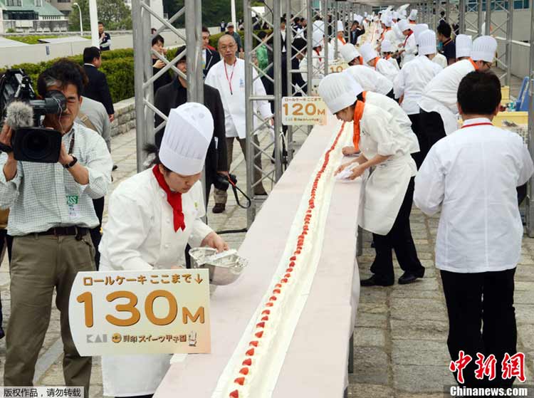 超大份韩国拌饭引围观 盘点餐桌上的吉尼斯世界纪录（组图）