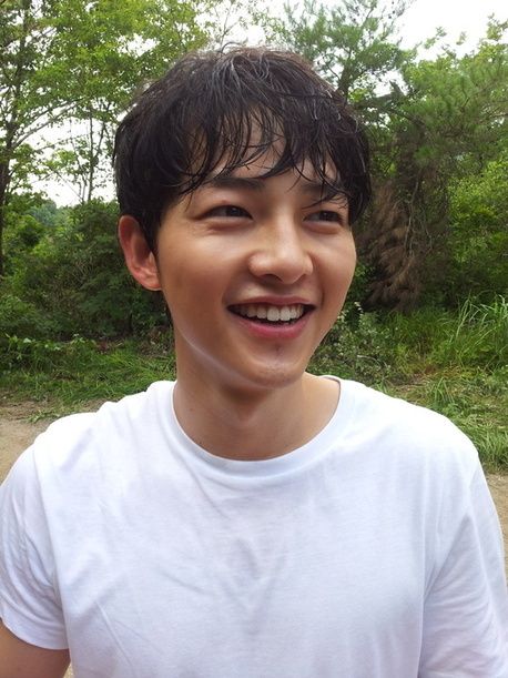 鹿晗吴亦凡霍建华金秀贤 中韩男星素颜谁是