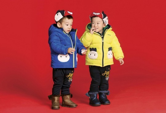 韩国双胞胎童星书言书俊拍写真 可爱爆棚【组图】