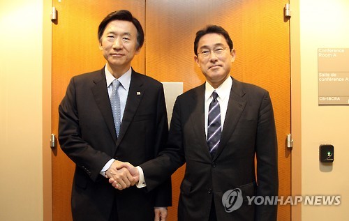 韩日外长纽约举行会谈 日方欲推动韩日首脑会晤
