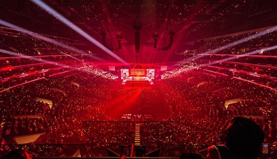 Bigbang世界巡演北美站开启 粉丝狂热气氛爆棚【组图】