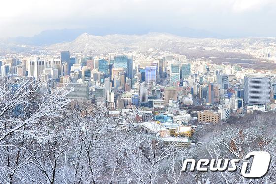 首尔普降大雪 韩国多地发布大雪警报【组图】