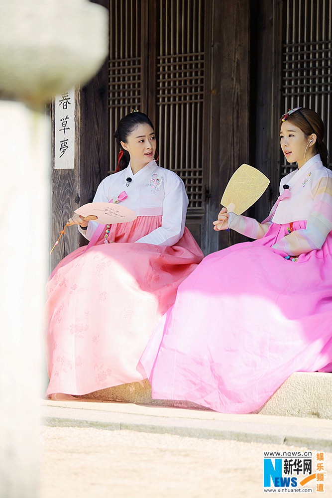 《一起出发》韩国之旅收官 蒋欣刘仁娜上演韩国版“宫心计”（组图）