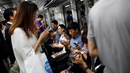 从明年起，首尔市内地铁将全面覆盖超高速无线网络。