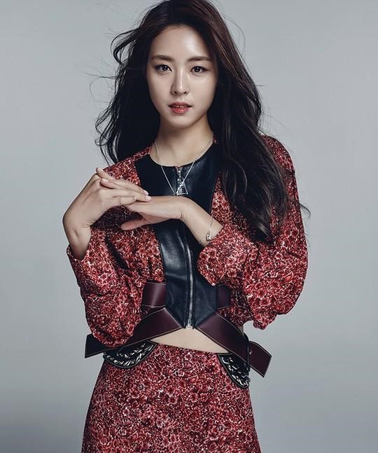 SM娱乐艺人齐出动 EXO允儿Red Velvet为慈善拍写真【组图】