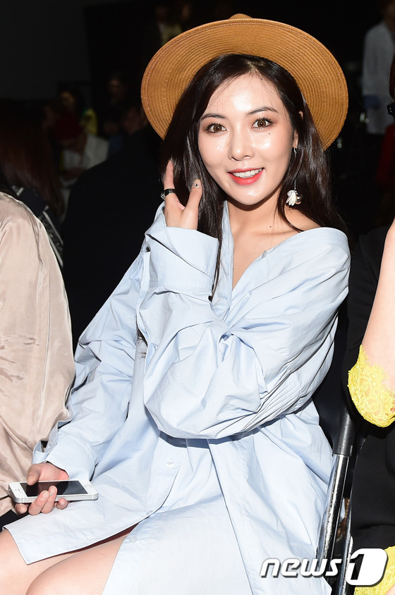 首尔时装周落幕 少女时代Tiffany与泫雅潮搭大PK【组图】