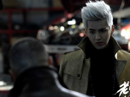 bigbang权志龙吴亦凡EXO金希澈 盘点hold住银发的中韩明星【组图】