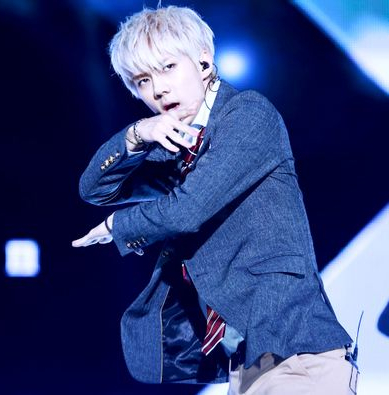 bigbang权志龙吴亦凡EXO金希澈 盘点hold住银发的中韩明星【组图】
