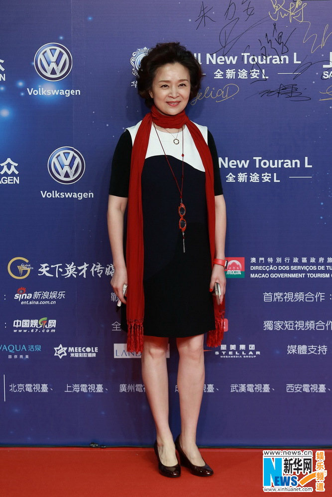 华鼎奖红毯众星云集 圭贤f(x)尹恩惠林心如许晴亮相【组图】