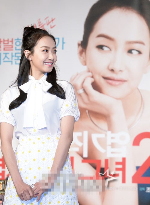《我的新野蛮女友2》在韩举办发布会 宋茜小清