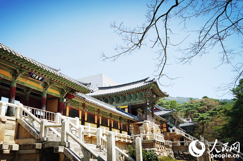 庆州是韩国的千年古都，拥有佛国寺、石窟庵等丰富的历史文化遗产。周玉波 摄