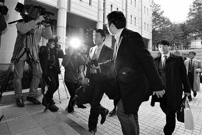 “诽谤”朴槿惠日本记者告韩国政府 韩方：不算过分