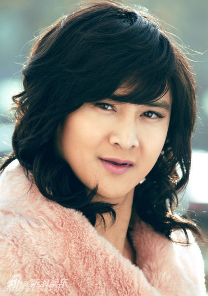 谁更美？权志龙李敏镐李光洙霍建华罗志祥 中韩男星女装扮相PK【组图】