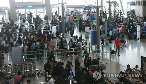 显忠日与周末叠加 韩旅客预计吞吐量将破24万人