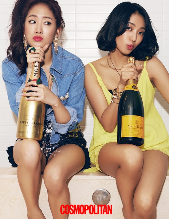 SISTAR公开夏日写真 孝琳美胸多顺翘臀大秀完美身材【组图】