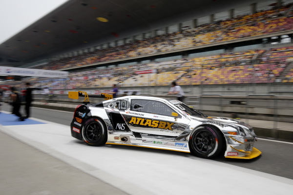 韩国顶级改装车大赛“速赫威驰” 再战上海F1赛场