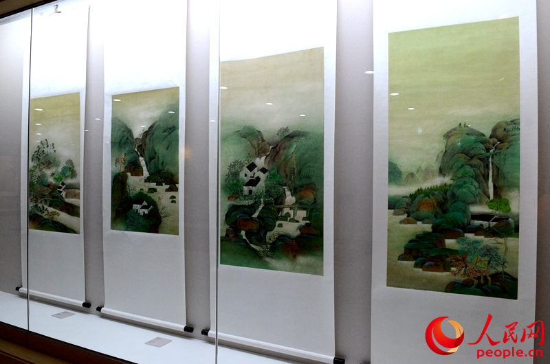 “墨魂彩韵——张译丹作品展及小讲堂”在首尔中国文化中心隆重开幕。