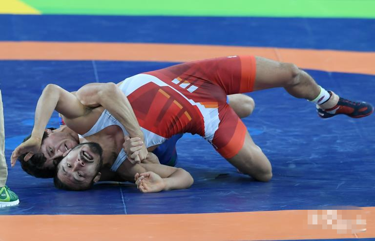 韩国摔跤选手柳汉寿不敌阿塞拜疆选手无缘奖牌。