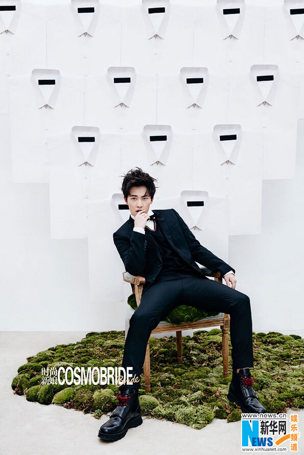 宋承宪女友刘亦菲银发拍写真 杨洋百变西装造型养眼帅气【组图】