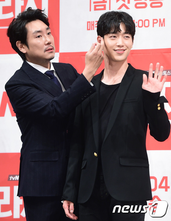 �����ۡ��쿵��