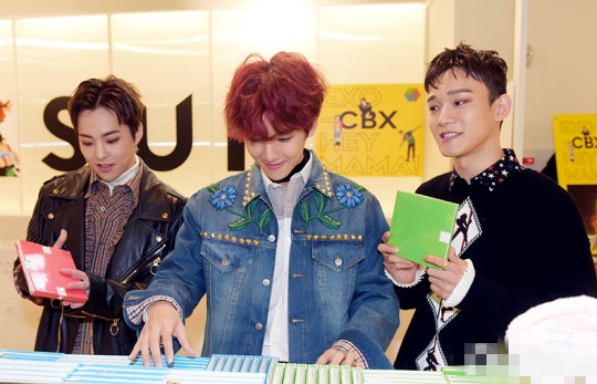 EXO-CBX《Hey Mama!》活動幕后花絮公開 伯賢再展搞怪本能【組圖】【19】