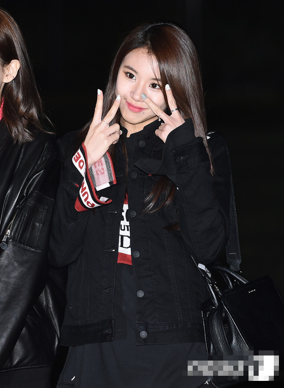 twice 彩瑛