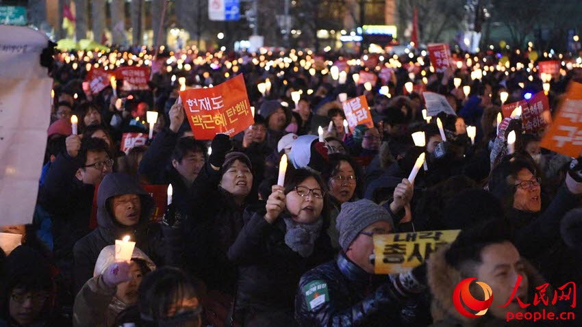 韓國第七輪大規模“反朴”集會10日在首爾舉行。裴埈基攝