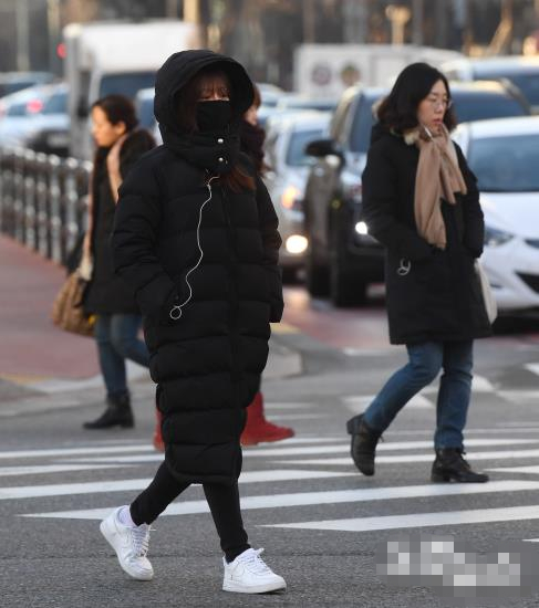 強力寒流來襲！韓國多地發預警 民眾“全副武裝”出行【組圖】【7】