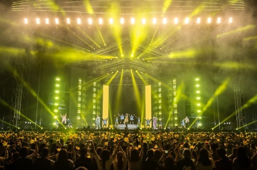 Bigbang首爾演唱會圓滿落幕 新舊歌曲齊上演現場沸騰【組圖】【16】