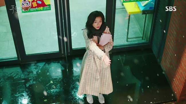 ��������Ӵ���Ʒ�ƣ�MIU MIU