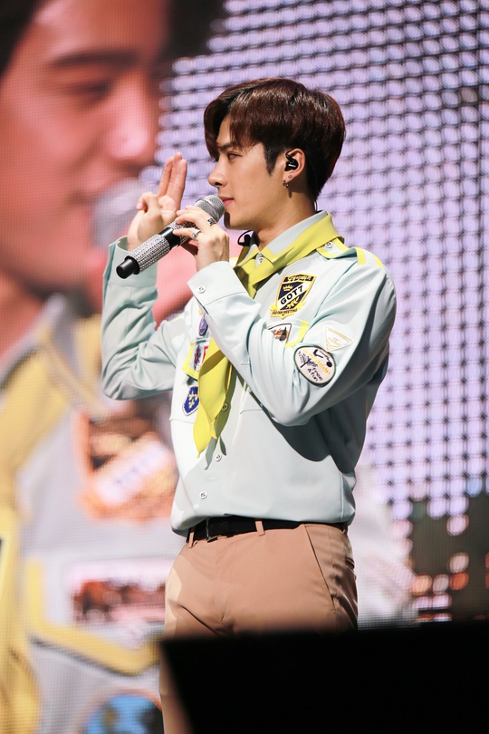 GOT7出道三周年見面會現場照大公開 王嘉爾朴珍榮穿玩偶服萌萌噠【組圖】【7】