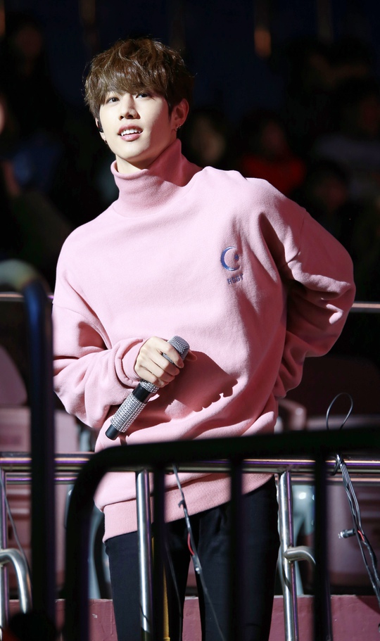 GOT7出道三周年見面會現場照大公開 王嘉爾朴珍榮穿玩偶服萌萌噠【組圖】【15】