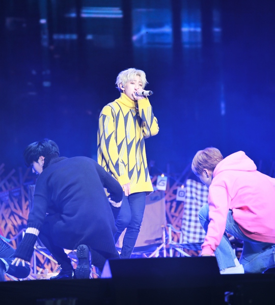 GOT7出道三周年見面會現場照大公開 王嘉爾朴珍榮穿玩偶服萌萌噠【組圖】【19】