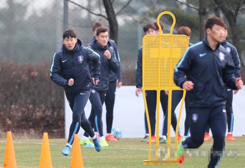 3月27日，韓國隊進行賽前訓練。