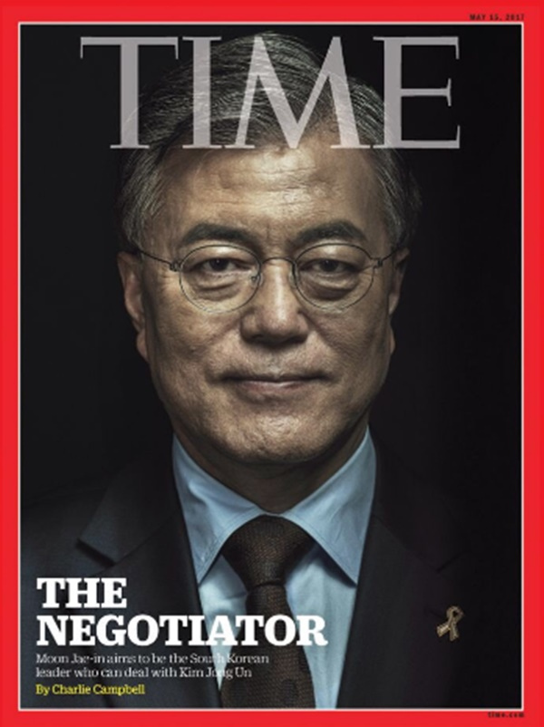 文在寅當選韓國總統登《時代》封面 助雜志登頂熱銷榜【組圖】【4】