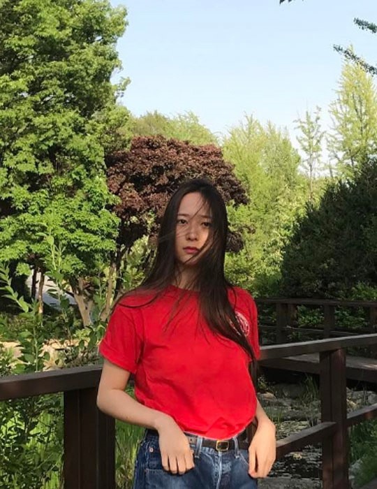 韩国女星5月自拍汇总:宇宙少女程潇四连拍超可